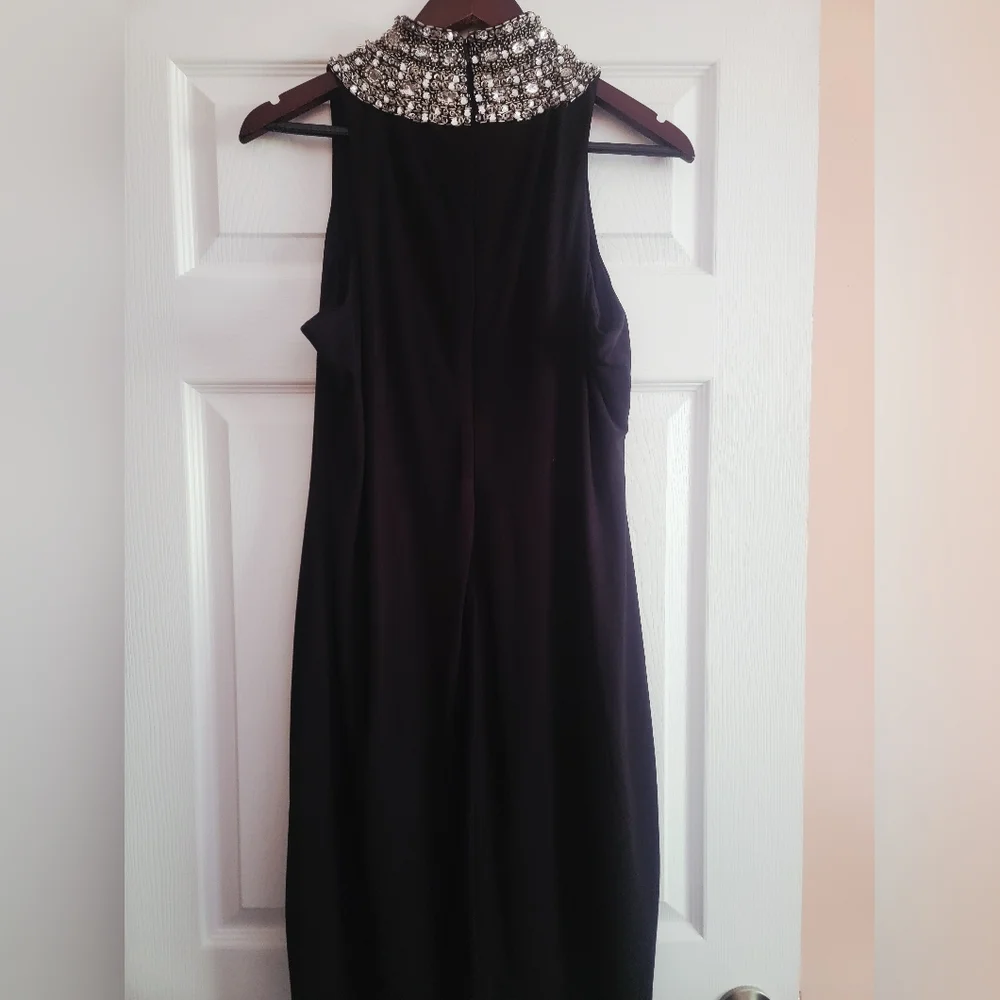 SLNY Formal Dress| Black SLNY Sleeveless Dress with Sparkling Collar